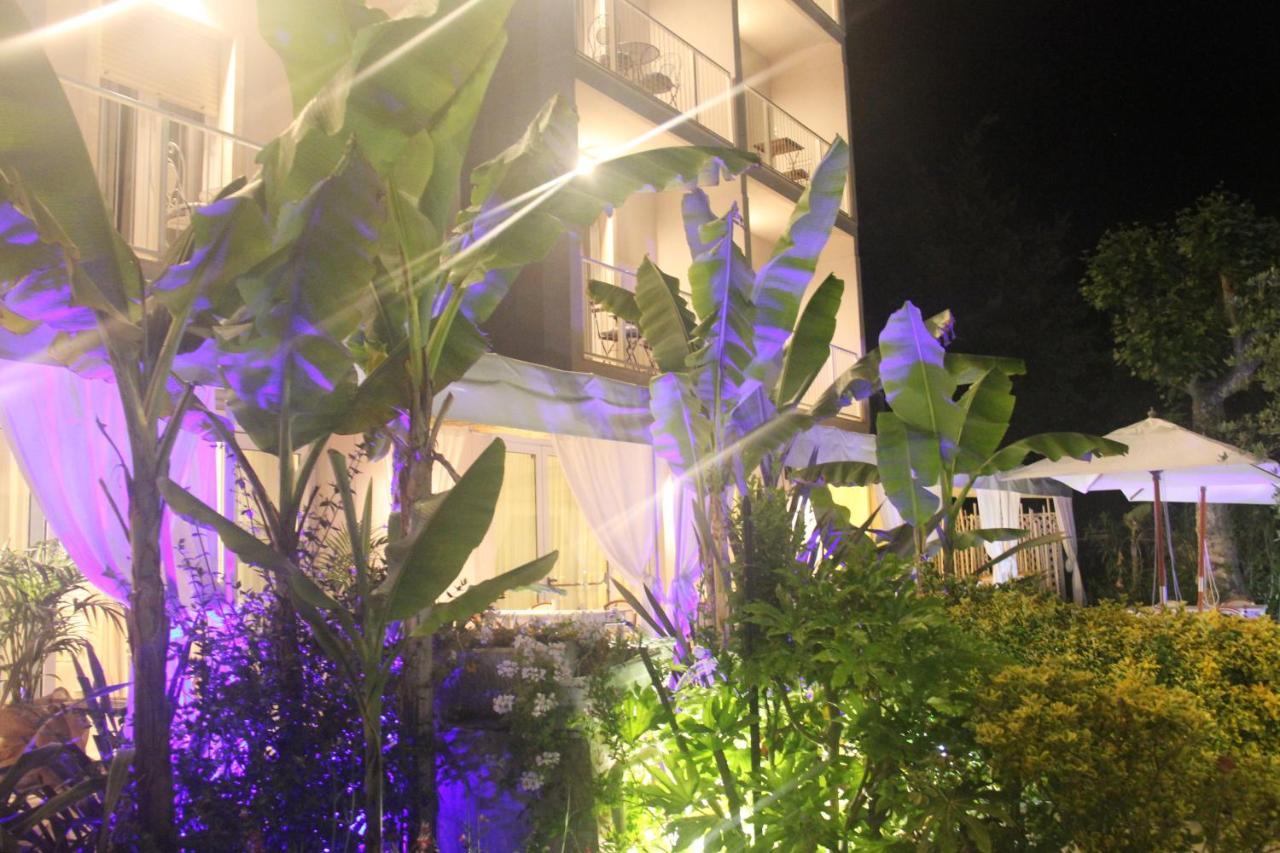 Hotel Bijou Форте-деи-Марми Экстерьер фото